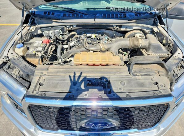 1FTEW1CP6KKC31222 2019 FORD F150 Silver Vista interior trasera