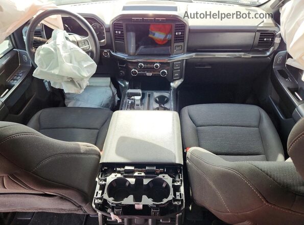 1FTEW1CP6MKE38437 2021 FORD F150 Серебряный Вид панели приборов