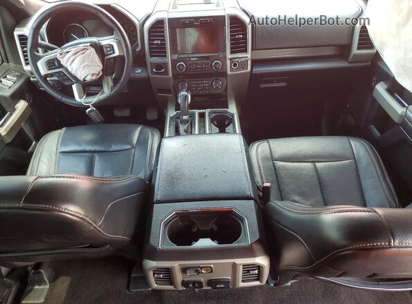 1FTEW1CP7JFB45182 2018 FORD F150 Red Вид панелі приладів