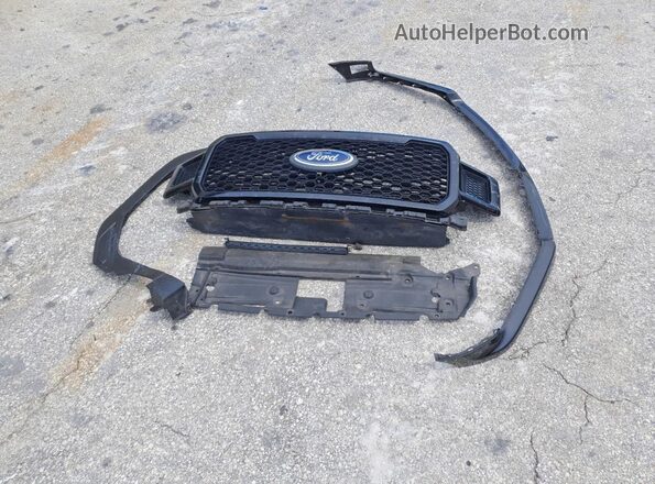 1FTEW1CP8JFE38637 2018 FORD F150 Black Vista del compartimento del motor