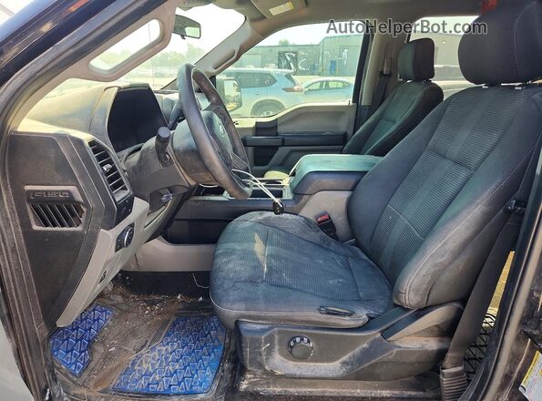 1FTEW1CP8KKC97108 2019 FORD F150 Black Вид салону спереду
