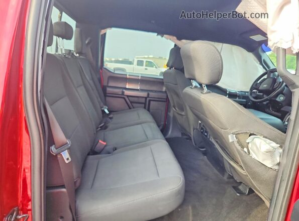 1FTEW1CPXJFE14145 2018 FORD F150 Red Հետևի նստատեղերի տեսք