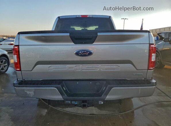 1FTEW1CPXLKD97695 2020 FORD F150 Серебряный Вид сзади