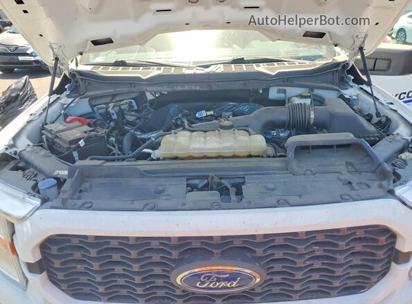1FTEW1CPXNKD33868 2022 FORD F150 White Вид задньої частини салону