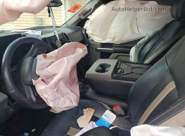 1FTEW1E41KFD29246 2019 FORD F150 Silver Front interior view