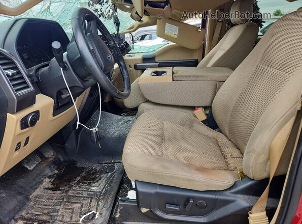 1FTEW1E46KKF11533 2019 FORD F150 Red Вид салону спереду