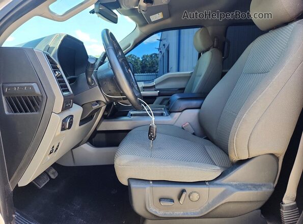 1FTEW1E47LFA20186 2020 FORD F150 Silver Vista interior delantera