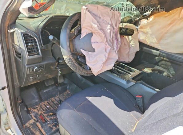 1FTEW1E4XLFC75754 2020 FORD F150 White Dashboard view
