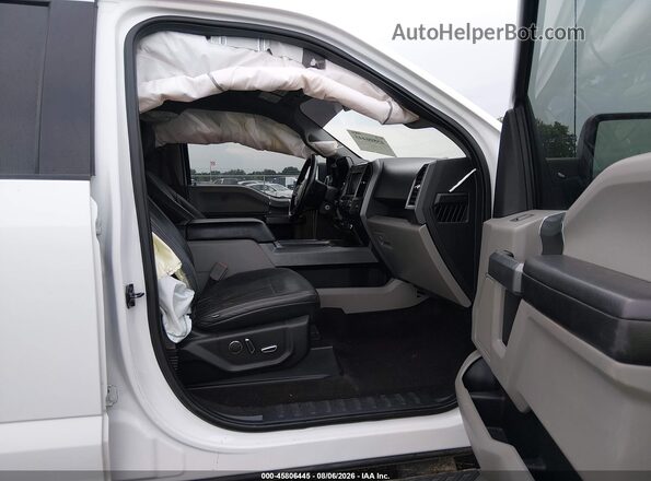 1FTEW1E50JFD24188 2018 FORD F150 White Widok wnętrza z przodu
