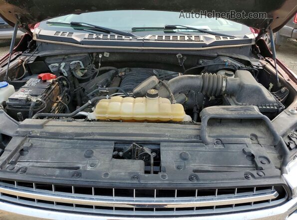 1FTEW1E50KFD05514 2019 FORD F150 Red Widok wnętrza z tyłu