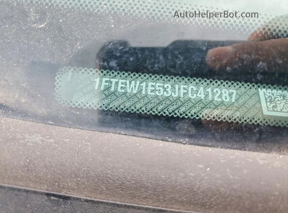 1FTEW1E53JFC41287 2018 FORD F150 Black Vista del compartimento del motor