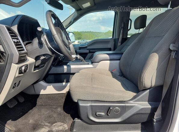 1FTEW1E55JKC12591 2018 FORD F150 White Vista interior delantera