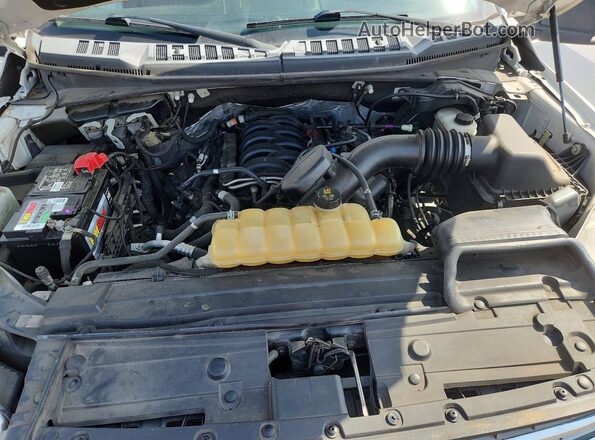 1FTEW1E55JKC12591 2018 FORD F150 White Vista interior trasera