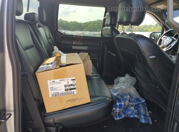 1FTEW1E57LFA20617 2020 FORD F150 Серебряный Вид задних сидений