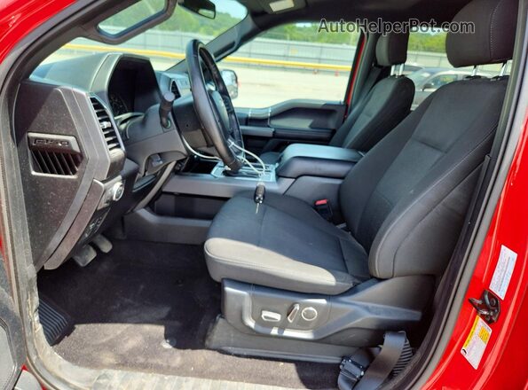 1FTEW1E58JFD93517 2018 FORD F150 Red Widok wnętrza z przodu