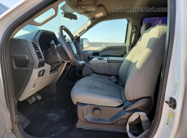 1FTEW1E5XJKE03357 2018 FORD F150 Белый Вид салона спереди