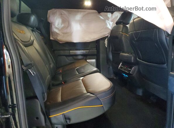 1FTEW1E82NFB10478 2022 FORD F150 Черный Вид задних сидений