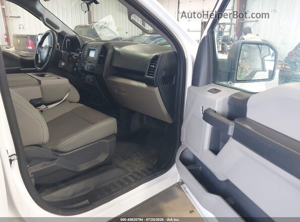 1FTEW1E83HFB90765 2017 FORD F150 Белый Вид салона спереди