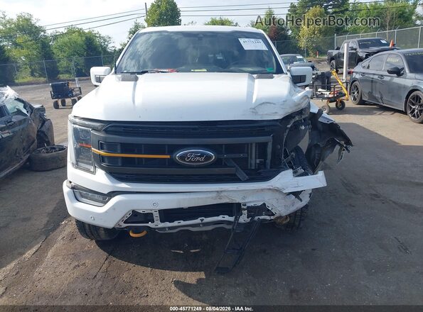 1FTEW1E85NFA82983 2022 FORD F150 White Front view