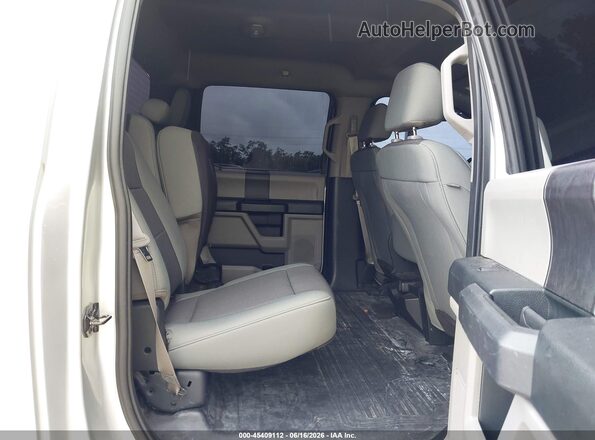 1FTEW1EB0JFD04934 2018 FORD F150 Silver VIN კოდის სტიკერის ხედი