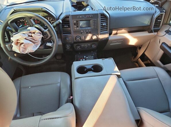 1FTEW1EB0KFD15188 2019 FORD F150 Черный Вид панели приборов