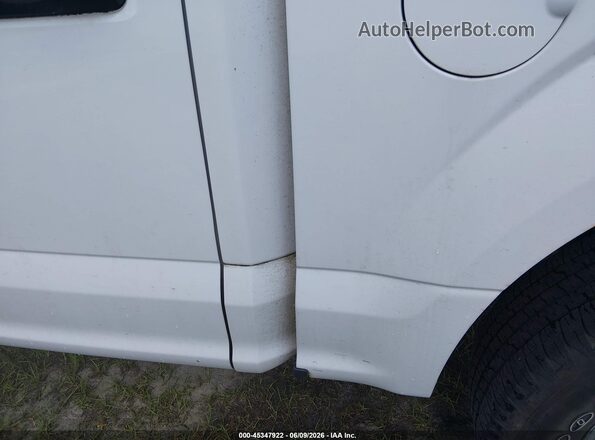 1FTEW1EB4JFD05021 2018 FORD F150 Белый Вид задней части салона