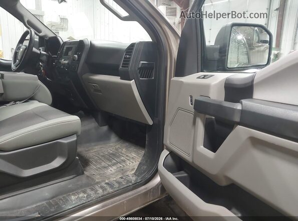 1FTEW1EB6JKE38354 2018 FORD F150 Gold Widok wnętrza z przodu