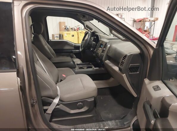 1FTEW1EB8JKE38453 2018 FORD F150 Beige Vista interior delantera