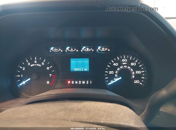 1FTEW1EBXJKE38454 2018 FORD F150 Silver Widok tylnych siedzeń