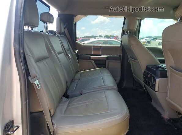 1FTEW1EF3HKC96140 2017 FORD F150 Silver Widok tylnych siedzeń