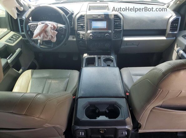1FTEW1EF3HKC96140 2017 FORD F150 Silver Widok deski rozdzielczej