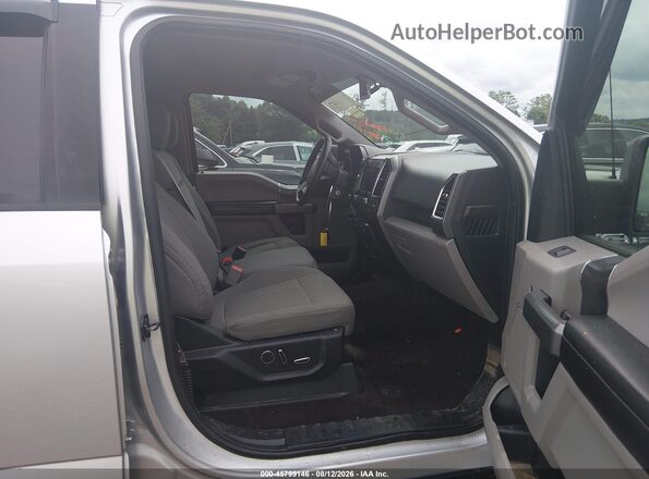 1FTEW1EF9GFC66499 2016 FORD F150 Silver Widok wnętrza z przodu