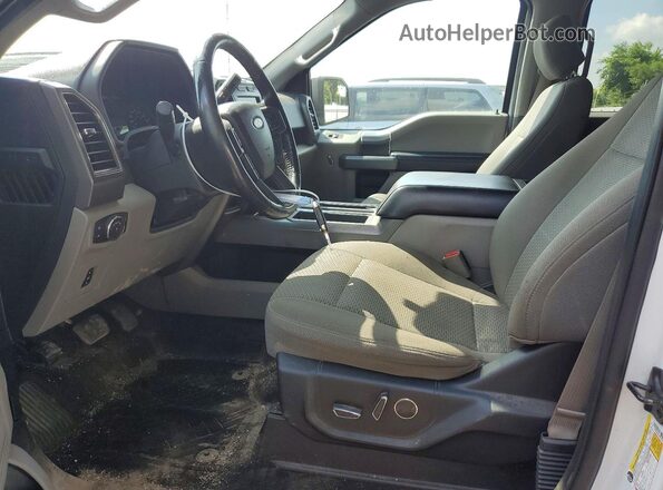 1FTEW1EG1HFC62425 2017 FORD F150 White Widok wnętrza z przodu