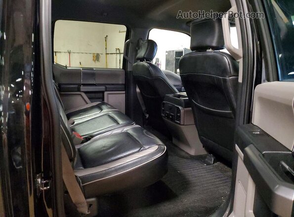 1FTEW1EG1JFB25832 2018 FORD F150 Black Vista de los asientos traseros