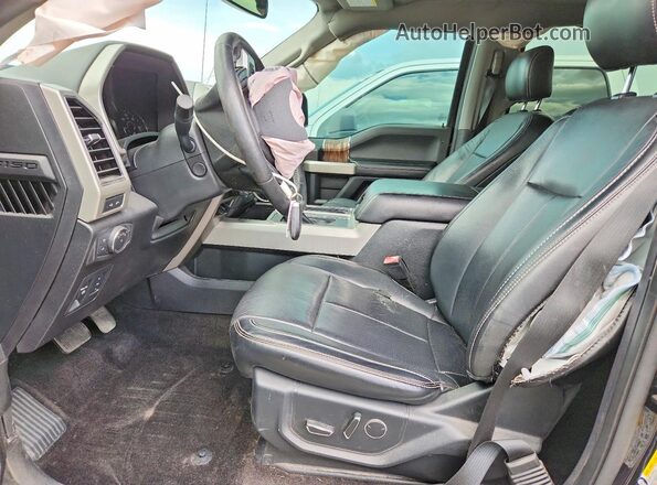 1FTEW1EG2JKC01887 2018 FORD F150 Черный Вид салона спереди