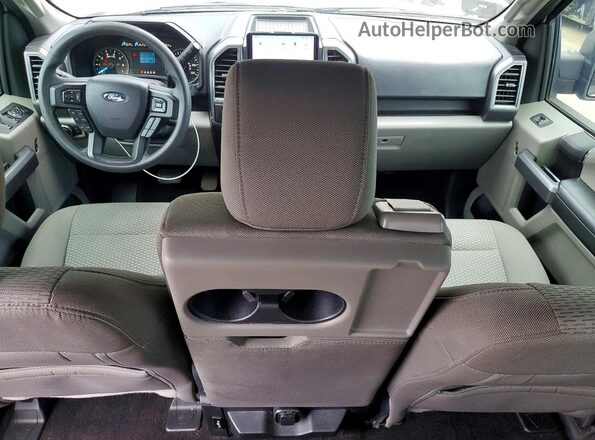 1FTEW1EG3JFD54285 2018 FORD F150 White Widok deski rozdzielczej