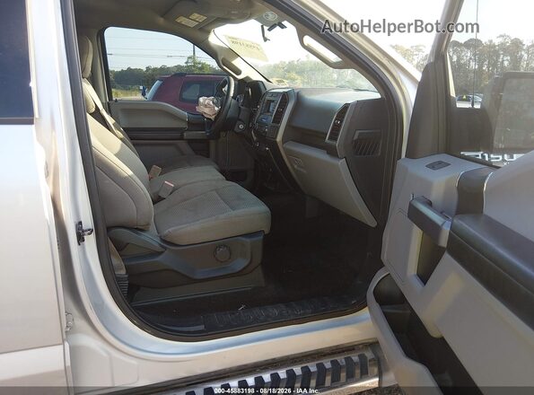 1FTEW1EG3JKD37624 2018 FORD F150 Silver Front interior view