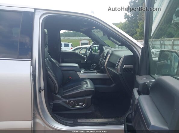 1FTEW1EG5JFB55464 2018 FORD F150 Silver Vista interior delantera