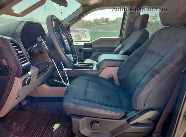 1FTEW1EG5JKF97572 2018 FORD F150 Charcoal Front interior view