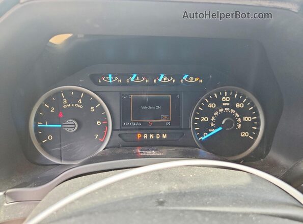 1FTEW1EG6JFA56801 2018 FORD F150 Red Вид щитка приладів