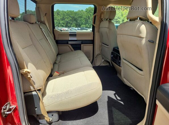 1FTEW1EG6JFA56801 2018 FORD F150 Red Вид задніх сидінь