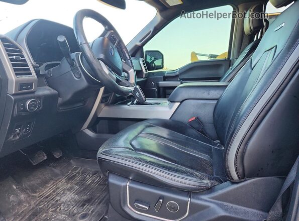 1FTEW1EG8JFA30619 2018 FORD F150 Серый Вид салона спереди