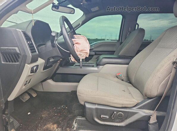 1FTEW1EG9JFD41802 2018 FORD F150 White Вид салону спереду