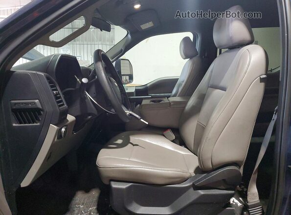 1FTEW1EGXJFD05049 2018 FORD F150 Blue Front interior view