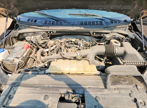 1FTEW1EP0KFD05000 2019 FORD F150 Gray Widok wnętrza z tyłu