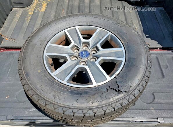 1FTEW1EP1GKE65529 2016 FORD F150 Red Vista del compartimento del motor