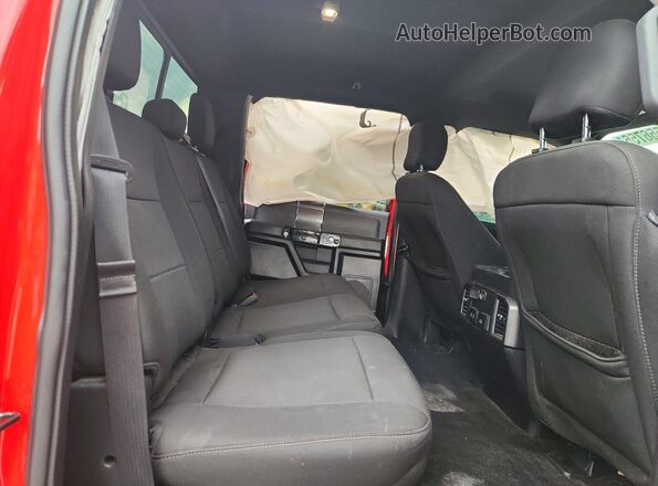 1FTEW1EP3JFA92977 2018 FORD F150 Красный Вид задних сидений