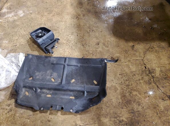 1FTEW1EP3KFC14867 2019 FORD F150 Black Widok komory silnika