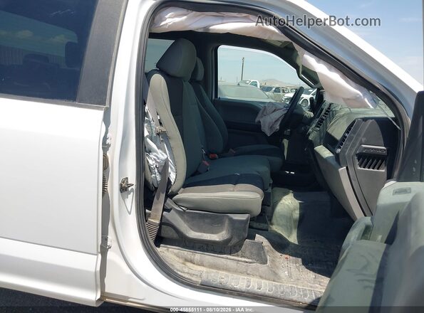 1FTEW1EP3LKD00138 2020 FORD F150 White Widok wnętrza z przodu