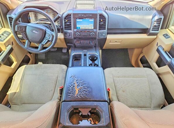 1FTEW1EP4HKC90503 2017 FORD F150 Red Vista del salpicadero